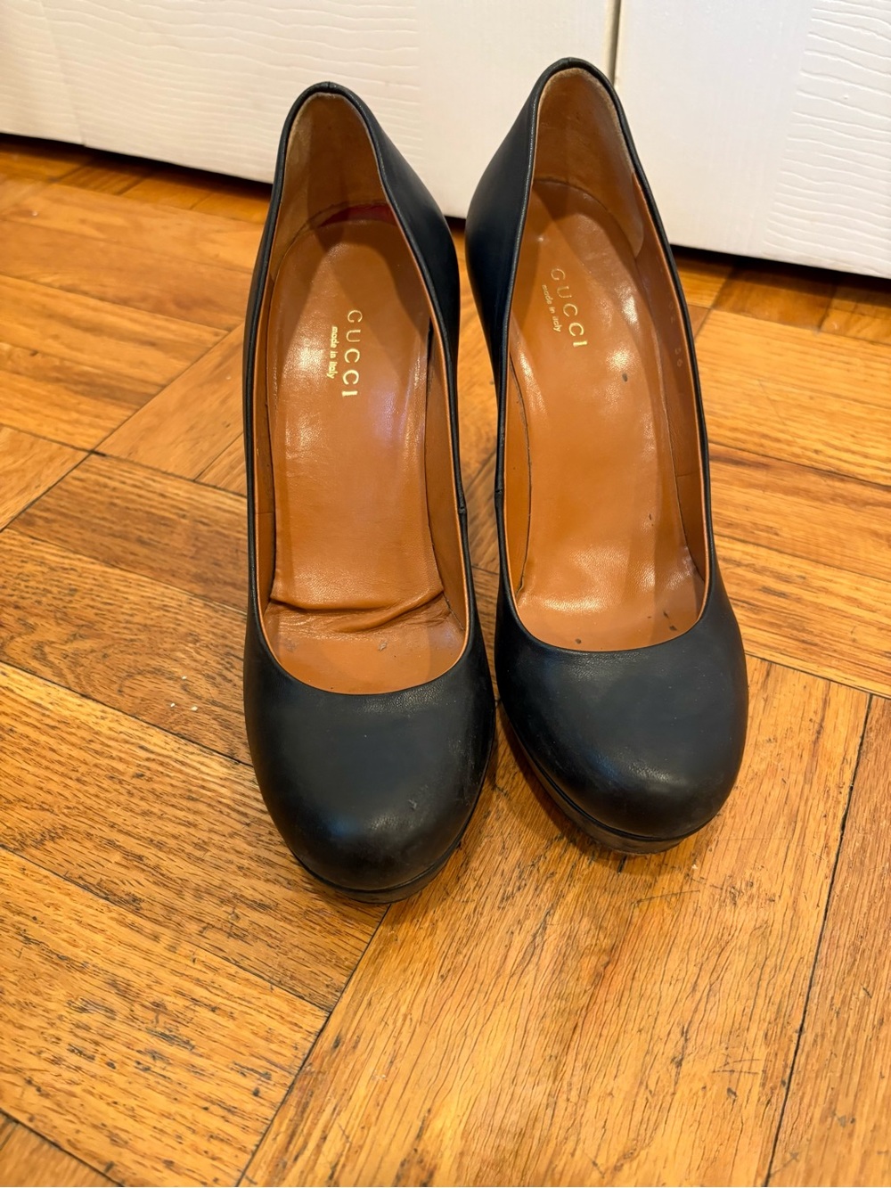 Gucci Round-Toe High Heels